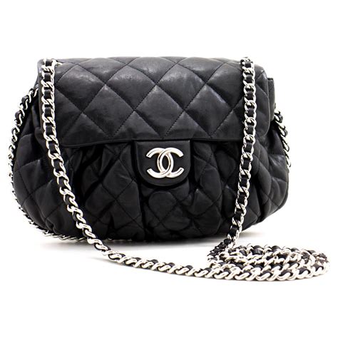 chain around chanel bag